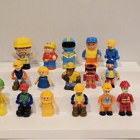 Character Figure Set Construction Set - Picture 2 of 11